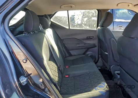 2018 Nissan Kicks S из США, поврежденный, VIN 3N1CP5CU8JL513542